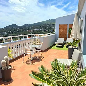 La Casita Del Arco Atico Apartment