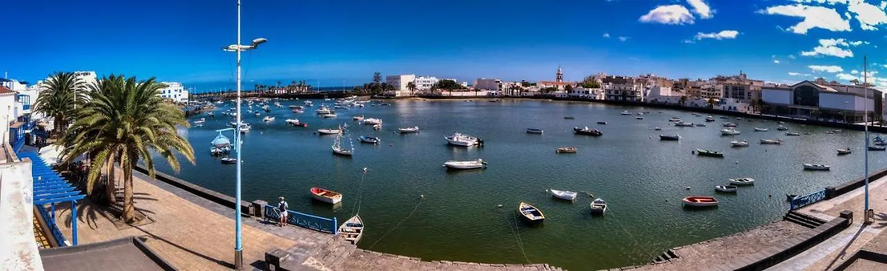 Villa Casa Jolatero Ventana Al Charco à Arrecife  Hébergement de vacances